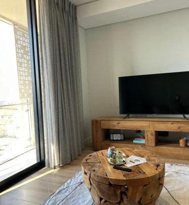 Greater Johannesburg Metropolitan Area Apartment | Thando's Luxury Stays at Ellipse, Waterfall