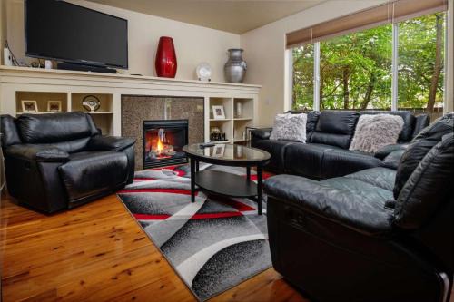 Beaverton House | The 229