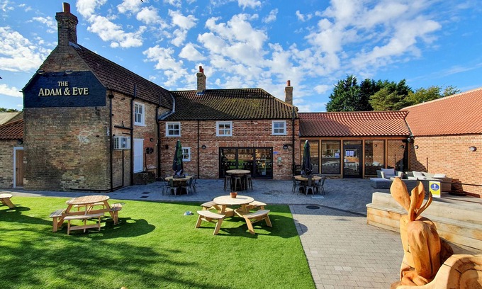 Wragby Hotel | The Adam & Eve