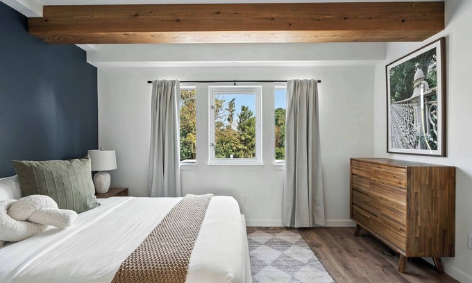 Kerns House | The Adelynn - New Luxury Build in Center of PDX