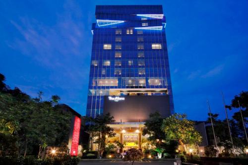 Ketintang Hotel | The Alana Surabaya