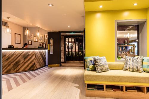 South Twickenham Hotel | The Alexander Pope Hotel