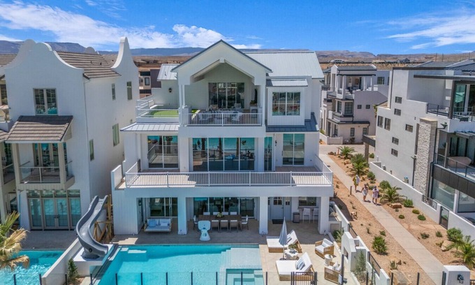 St. George House | The Alys at Desert Color (by Ember Stays)