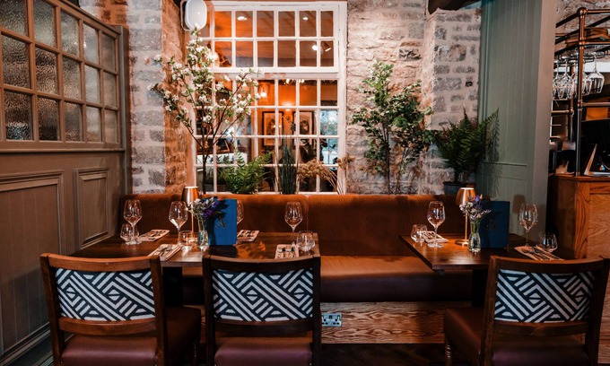 Ashford-in-the-Water Hotel | The Ashford Arms