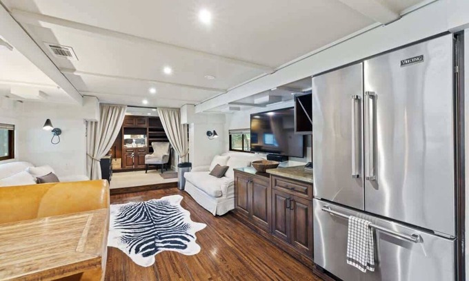 Austin Villa | The Aspen Unit Summar