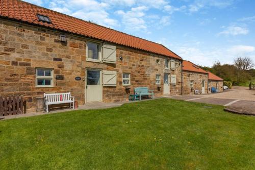 Easington House | The Barn - Ings Farm