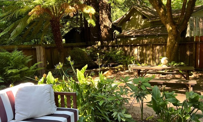 Villa Grande House | The Barn: Secret Garden in the redwoods, hot tub, walk to river