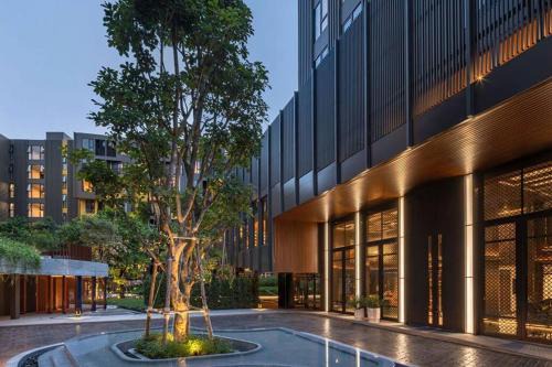 Phuket Apartment | The Base Central Phuket-C4YW