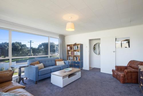 Paraparaumu Beach House | The Beach Base - Paraparaumu Holiday Home