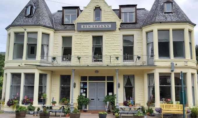 Strathyre Hotel | The Ben Sheann