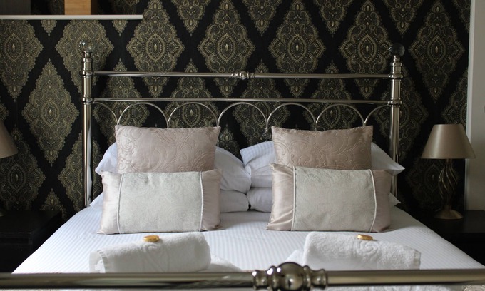 Bembridge Hotel | The Birdham Hotel & Restaurant