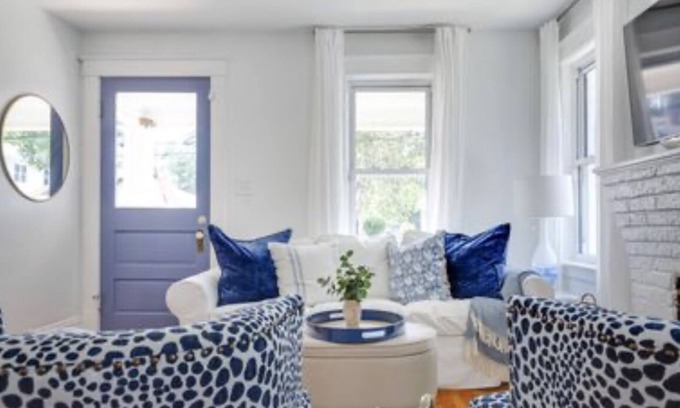 Southwest Raleigh House | The Blue Bungalow- NC State, ITB, Cameron Village