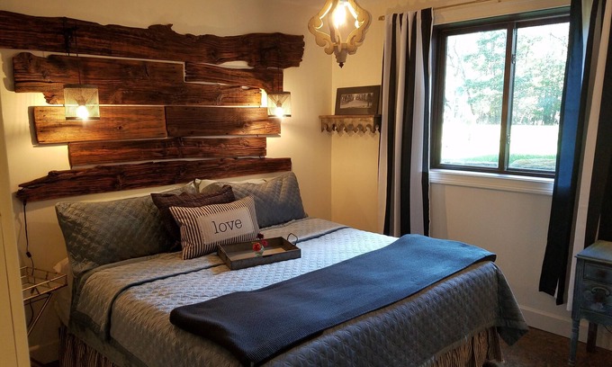 Accident House | The Board Room-Enchanted Table Meadow. Near Deep Creek Lake & Wisp! Forest View!