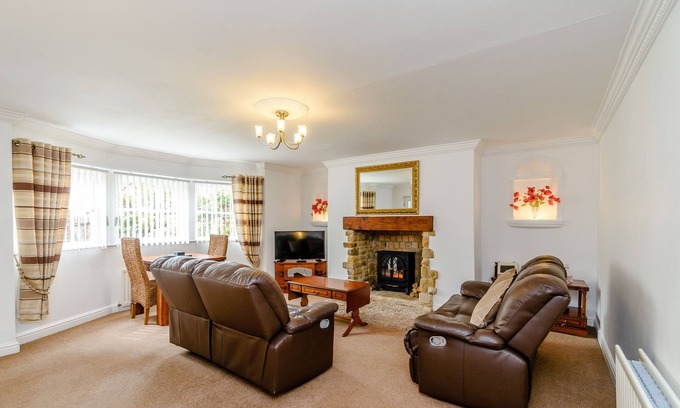Whitby Apartment | THE BOLTHOLE, luxury holiday cottage, with a garden in Whitby