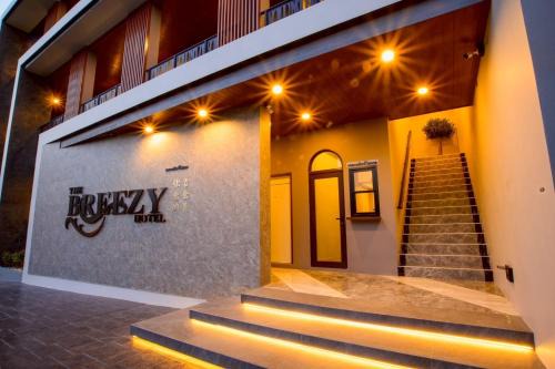 Muak Lek Hotel | The Breezy Hotel