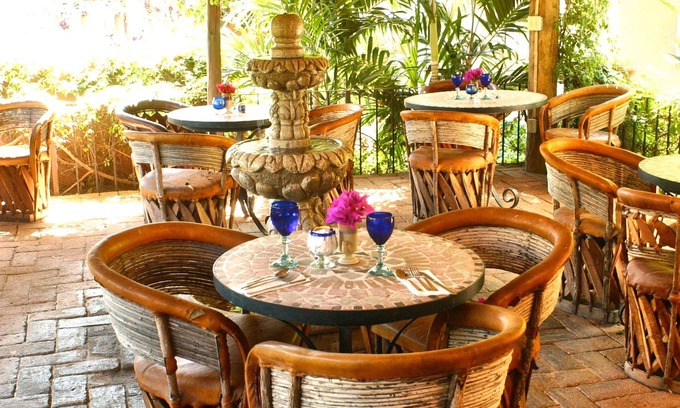 Pedregal Hotel | The Bungalows Hotel