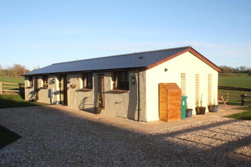 Cornwall House | The Byre