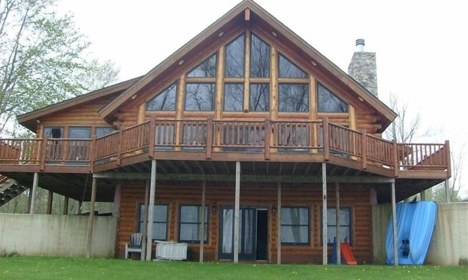 Grand Junction Cabin | The Cabin on Great Bear Lake! Perfect for family vacations!
