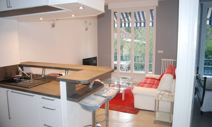 Lazaret Apartment | The campaign in the city and 2 from the sea - modern 2 p - residential area