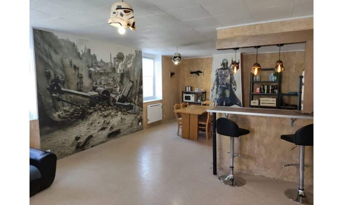 Essey-et-Maizerais Apartment | The Cantina of Mos Essey/ Madine Lake