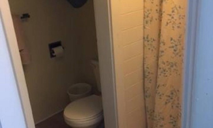 Towanda Bed & Breakfast | The Caren at Victorian Charm Inn
