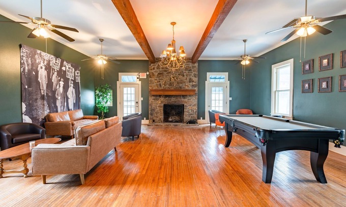 Heber Springs House | The Cartwright House*NewRemodel*WiFi*5Min>Airport