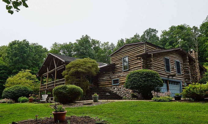 Canandaigua Ski Chalet | The Chalet of Canandaigua, luxury log cabin on 30 acre property with acre pond