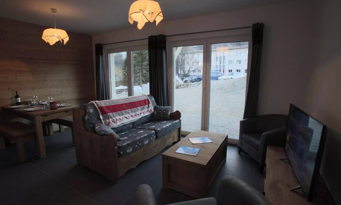 Valloire Apartment | The Chalets of Grand Galibier - 3 rooms 4 people 3* exposed South