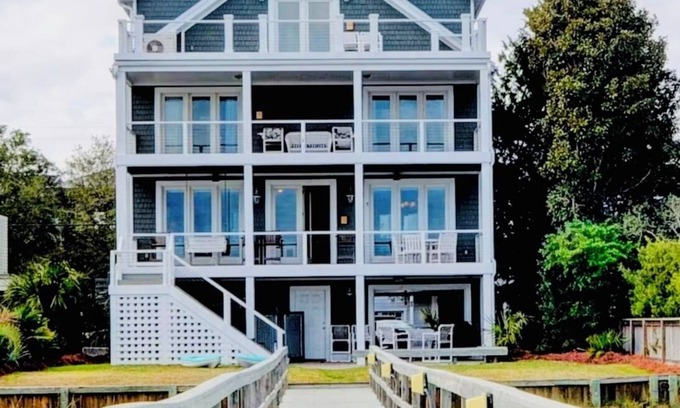 Wrightsville Beach House | The Channel House~Water Views~Dock + Boatslip~Walk to beach!