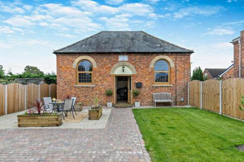 Northway House | The Chapel - Kinsham