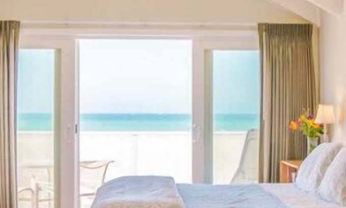 Hollywood Beach House | The Charming 'Windy Gables' on Hollywood Beach: Dream Get-Away