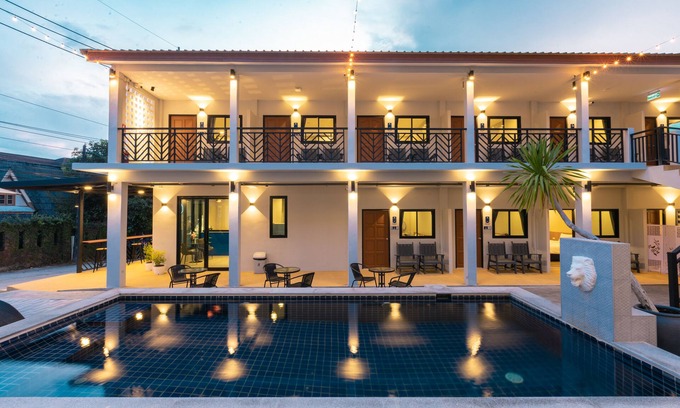 Khuekkhak Hotel | The Chu’s boutique hotel