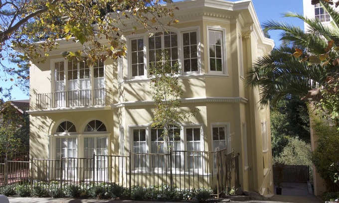 Claremont House | The Claremont District Luxury Residence