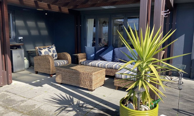 Rotorua House | The Coach House welcomes you