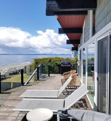 Point Roberts House | The Coastal Cottage