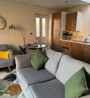 Ripon House | The Comfort Retreat Bungalow