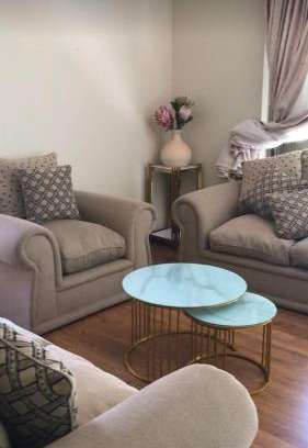 Lyttelton Manor House | The Cosy Den