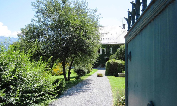 Verrens-Arvey House | The cottage of Sources D'arvey