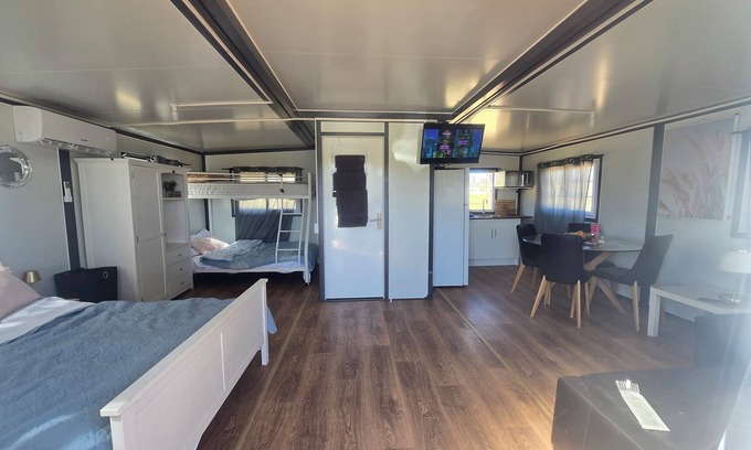 Manildra Cabin | The Country Nook