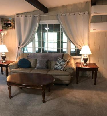 Milford House | The Cozy Cottage