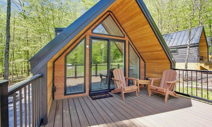 Wellsboro Cabin | The Cozy Cove Summary