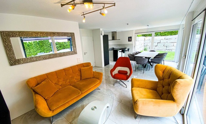 Dietikon District House | The cozy house - 15 min to Zurich main station; Free parking; Fitness; Kitchen