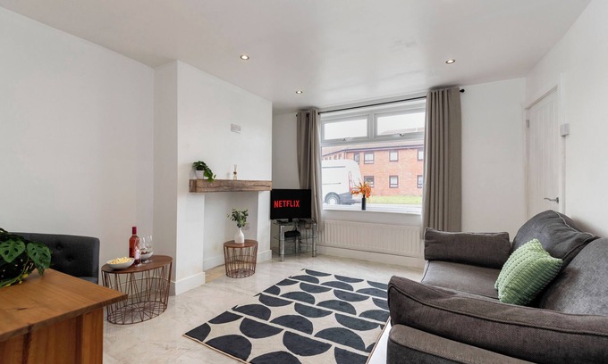 Guisborough House | The Cozy Terrace. nTwo bedroom, terraced house in the centre of Guisborough.
