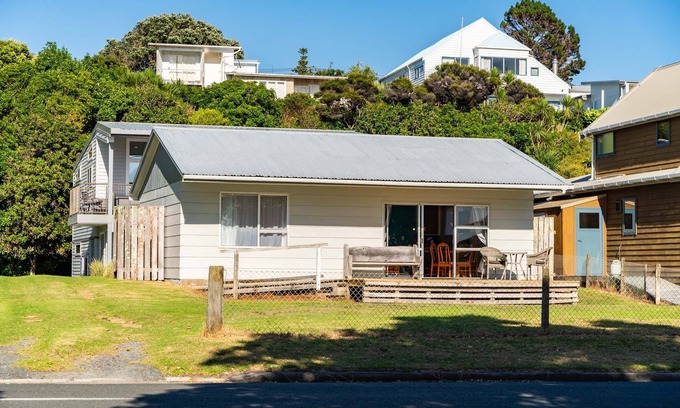 Mangawhai Heads House | The Daydreamer - Mangawhai Heads Holiday Home