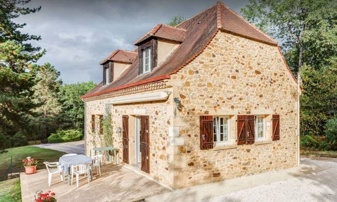 Sainte-Foy-de-Belves Cottage | The Dovecote cottage 24170 Sainte Foy Belves (house)