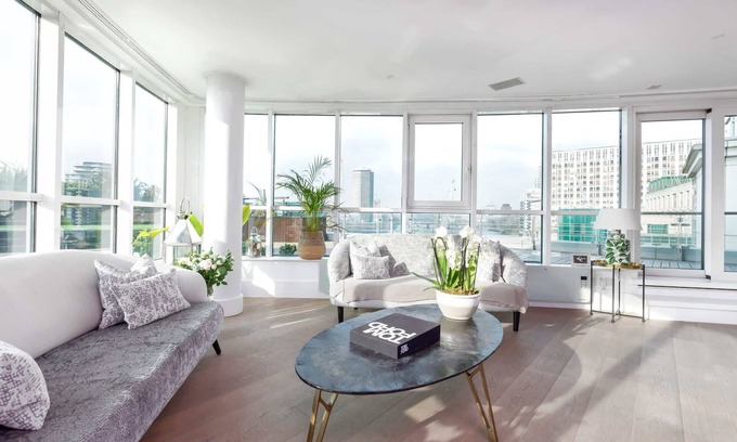 Vauxhall Apartment | The English Rose. Luxury 3 bed with private terrace - by Out of Office Lifestyle