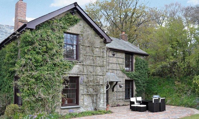 Brayford Cottage | The Farmhouse - UKC1339
