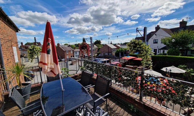 Tarporley Bed & Breakfast | The Foresters Arms