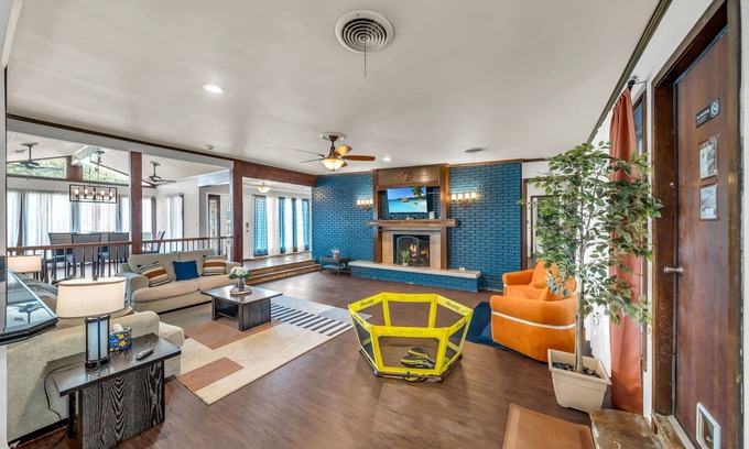 Baytown House | The Gathering House: Big Texas Heart, Room for All