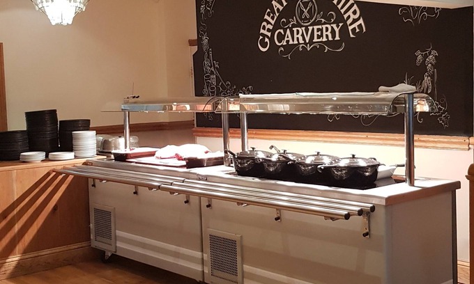 Ripley Hotel | The George Carvery & Hotel